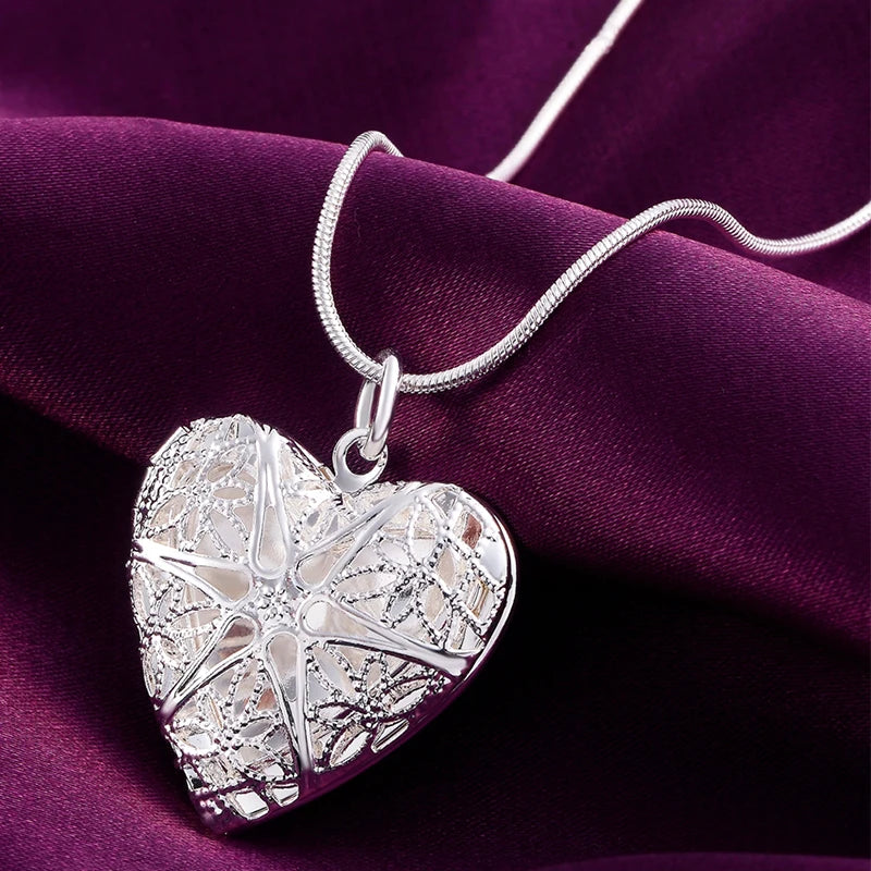 DOTEFFIL 925 Sterling Silver Photo Frame Pendant Necklace 18/20/22/24