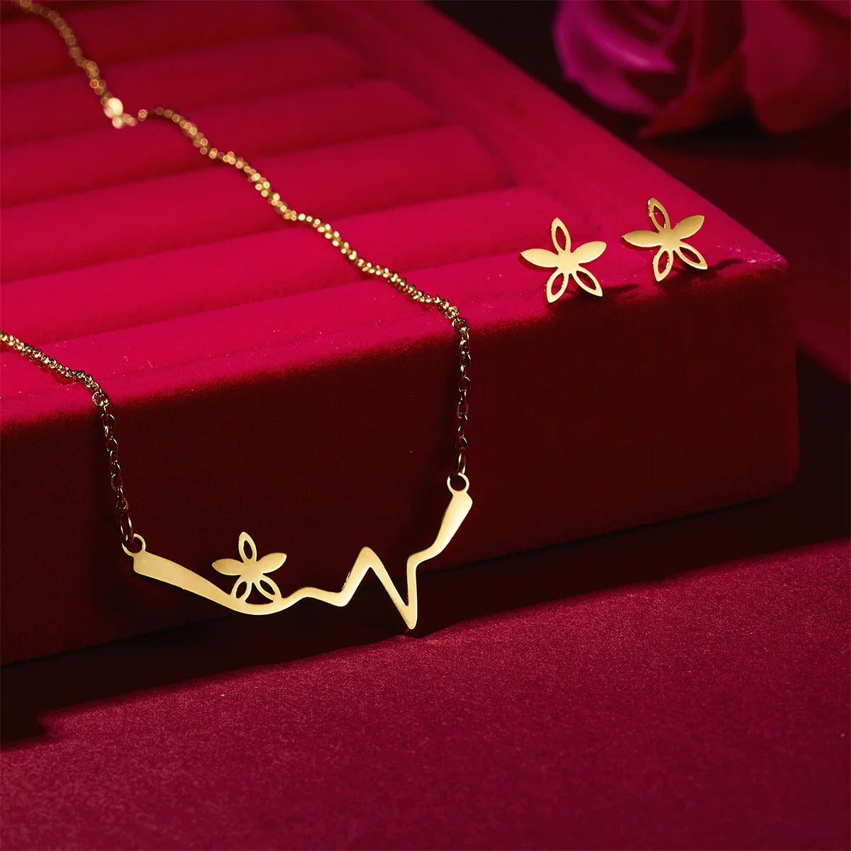 Classic Stainless Steel Cat Pendant Necklace Earrings Set For Women