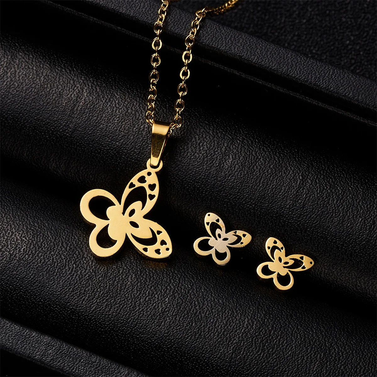 Classic Stainless Steel Cat Pendant Necklace Earrings Set For Women